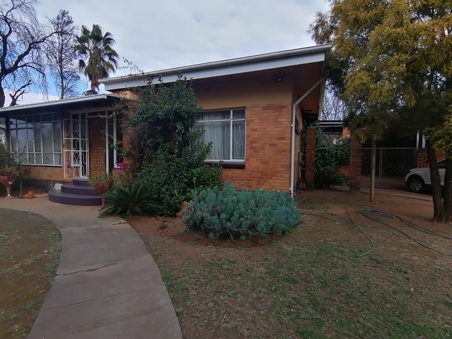 3 Bedroom Property for Sale in Freemanville North West